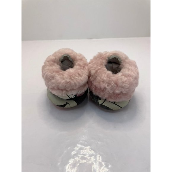 Freshly Picked Minnie Mouse Moccasins 3 - Picture 4 of 7